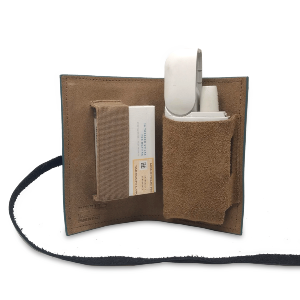 Porta IQOS classico in pelle nero e interno beige con laccio