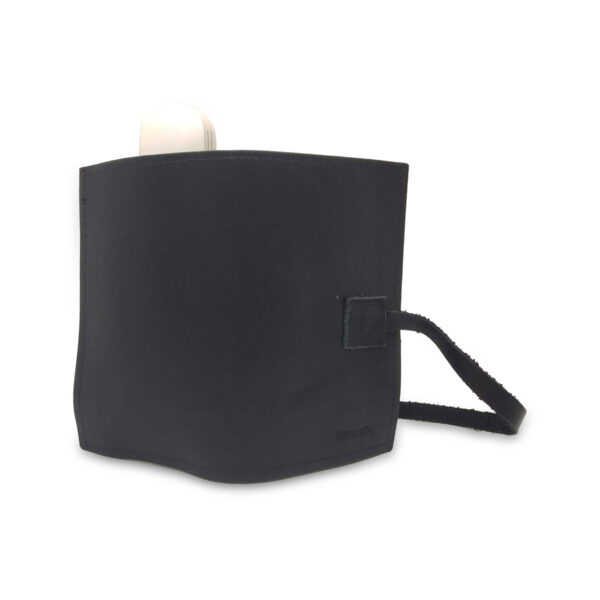 Porta IQOS classico in pelle nero e interno beige con laccio